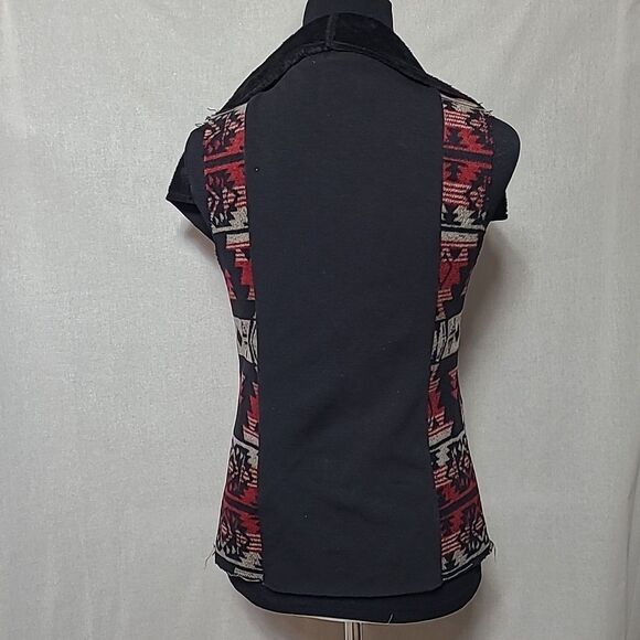 Anama Open Front Vest Women's Size Small Aztec Print Black Red Tan soft Collar - Picture 3 of 9